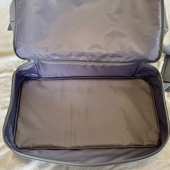 BEIS Weekender Bag (Grey) - Picture 11 of 14